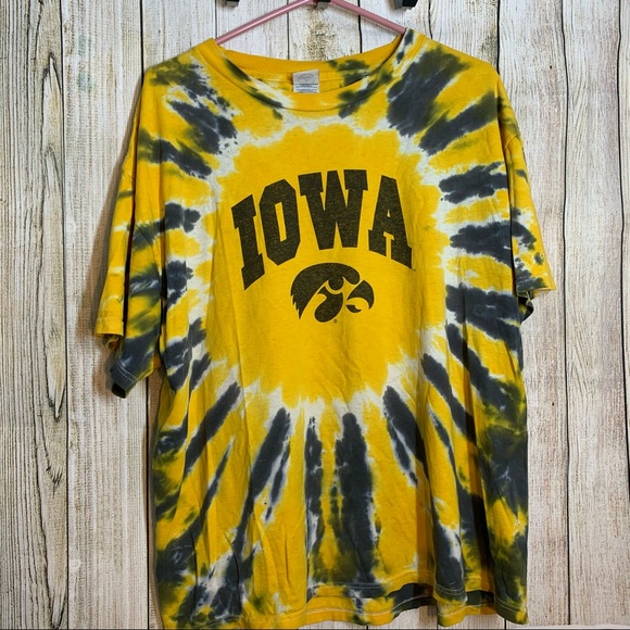 TieDye Iowa Hawkeyes Tee - Picture 2 of 5